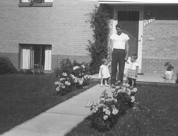 003d Jane, Howard and Lynn - Denver, CO - about 1958