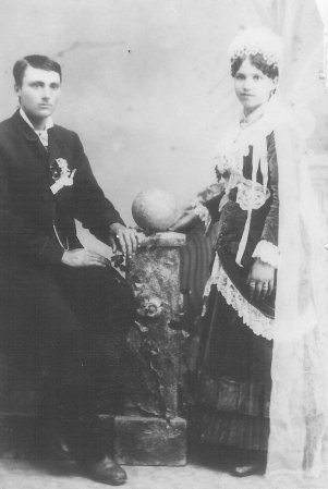 015 Joseph and Mary (Lehn) Dahlheimer, wedding Nov 20 1883