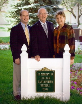 03a Mark Hughes, Ray Hughes, Mary Jo (Hughes) Becher, Lillians Garden 2005