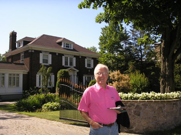 P1080721 Howard in Trois Rivieres