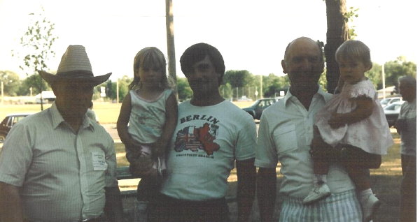 08 - Arthur Gmach, Tom Gmach with daughter Michelle, Ray Hughes with Sheila Gmach